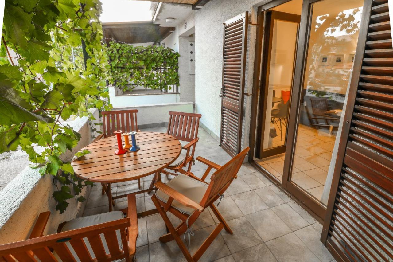 Apartments Vladan With Terrace Baska  Luaran gambar